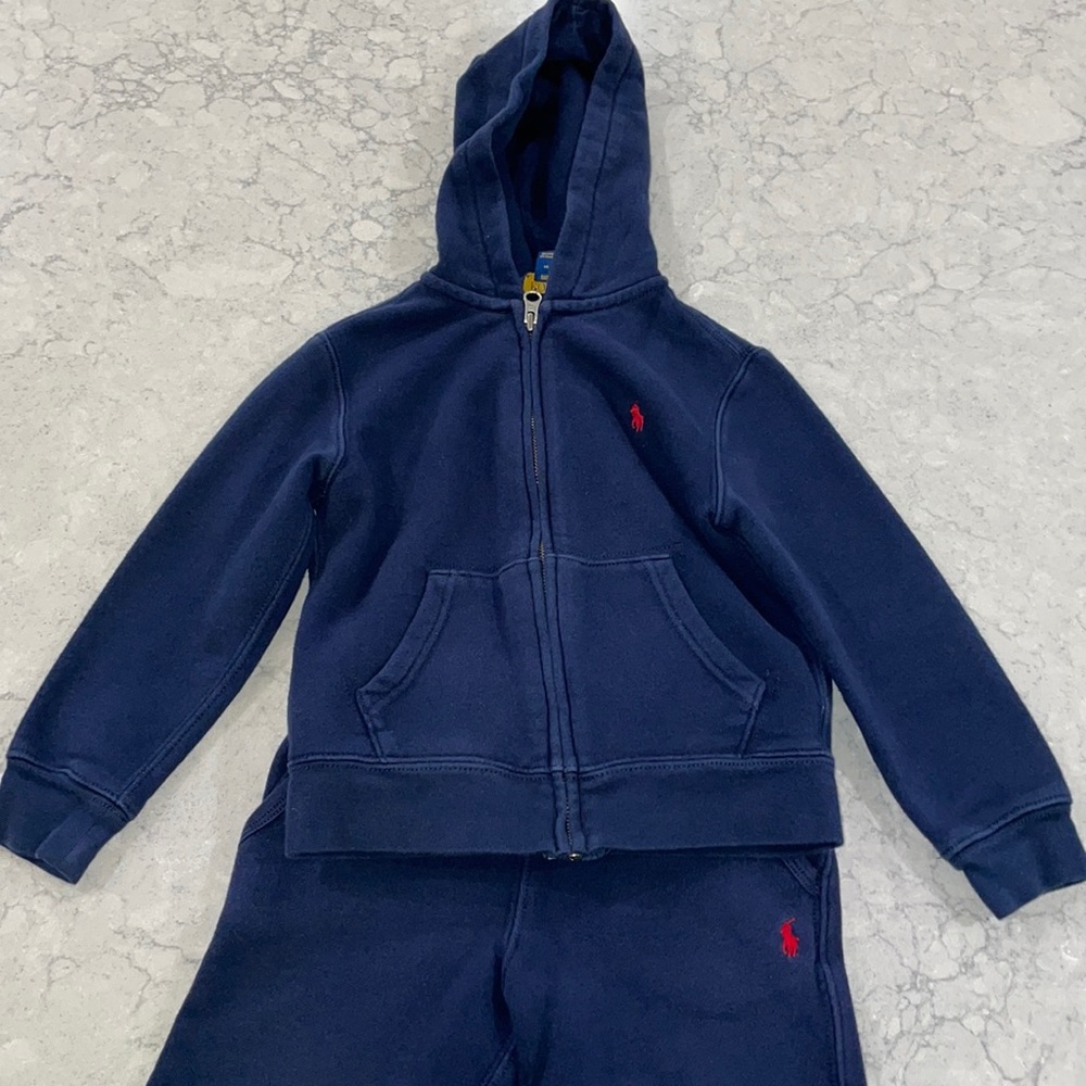 Polo sweatsuit. Size 5 in kids. Navy blue.